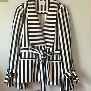 Size 18 Tu Woman jacket/ Beetlejuice like.
